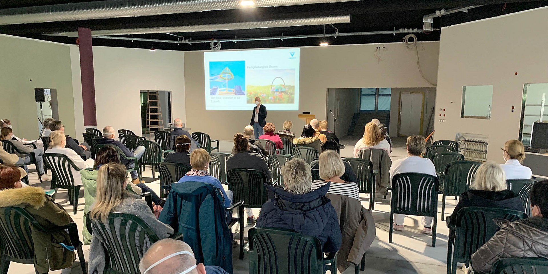 Richtfest mit allen Mitarbeitern der VAMED Klinik Hattingen