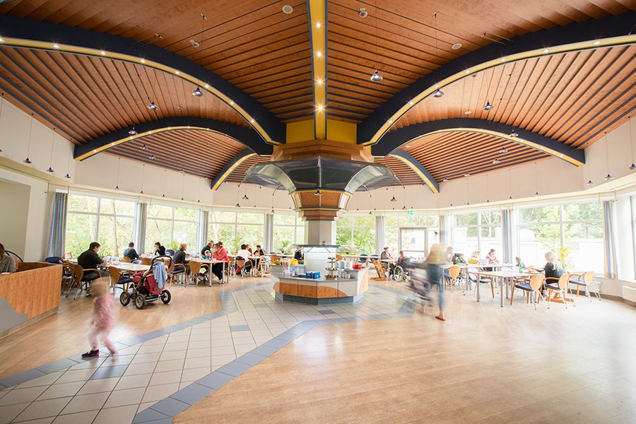 Speisesaal in der Helios Klinik Hohenstücken