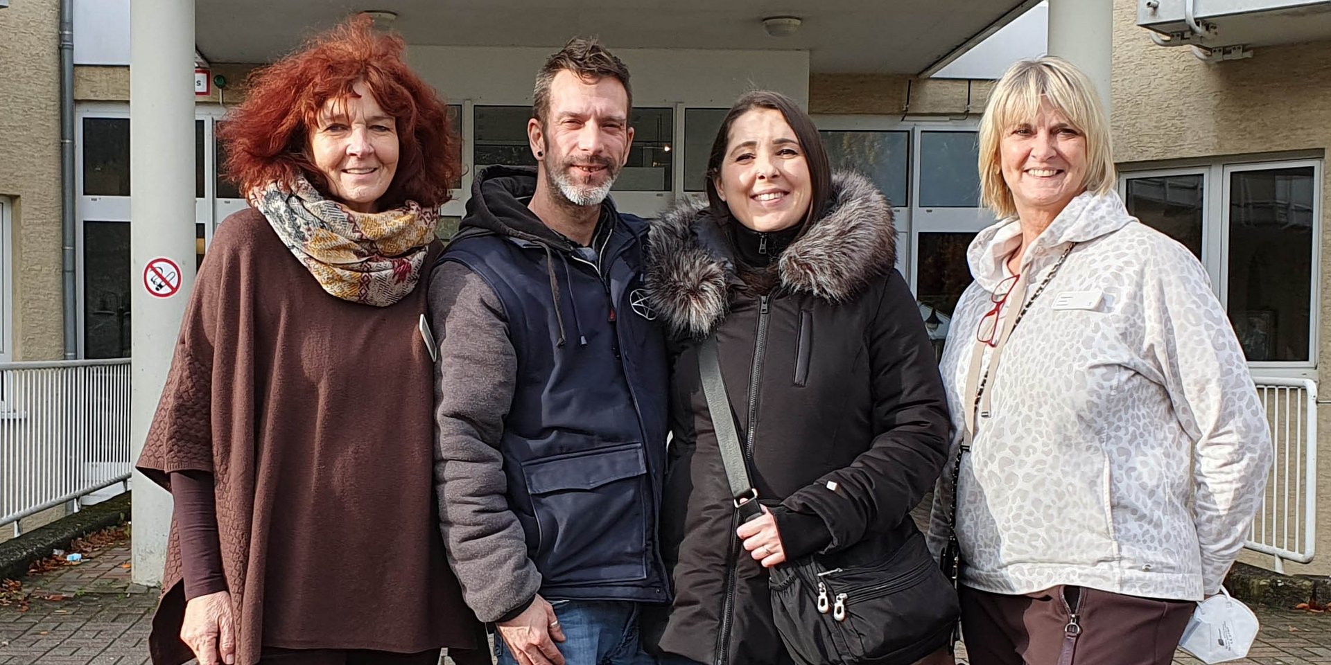Eine ehemalige Patientin aus Kanada zu Besuch in der VAMED Klinik Hattingen