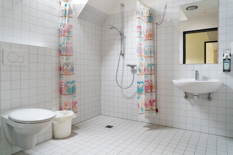 Barrierefreies Duschbad